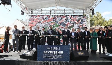 Seydişehir’de Konuşan Mustafa Varank: “Konya Kutlu Bir Şehir”