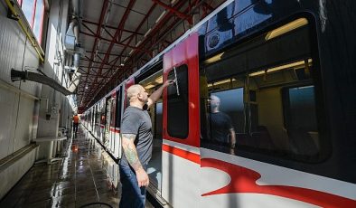 İzmir’in toplu ulaşım araçları tertemiz