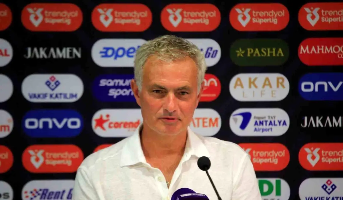 Mourinho’dan Oyunculara Önemli Uyarı