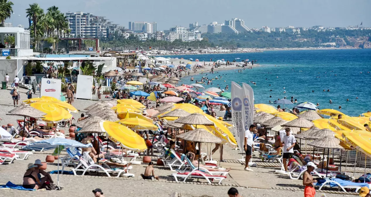 Antalya Turizmde Rekor Kırdı: 2024’ün İlk 9 Ayında 14 Milyon Ziyaretçi