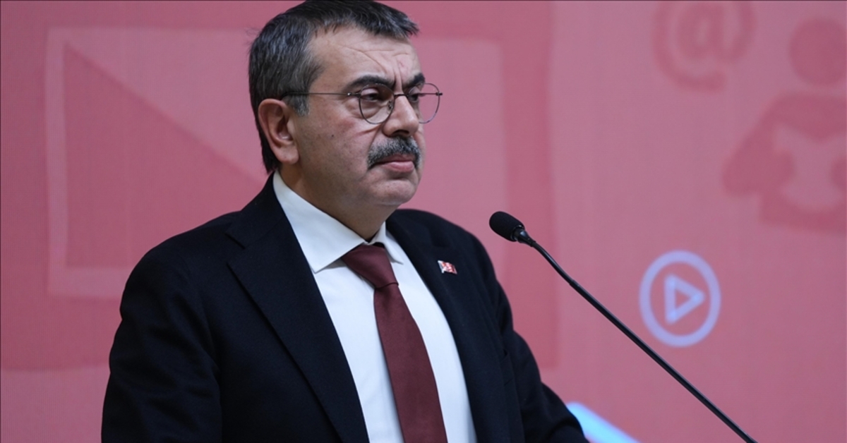 Bakan Tekin: 2025 yılı içerisinde 300 bin civarında öğretmenimiz ünvan almış olacak