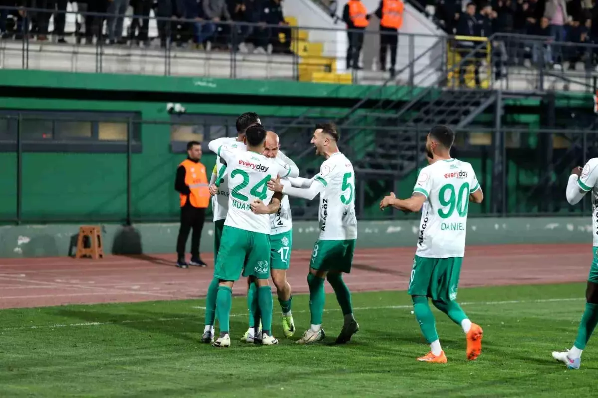 Iğdır FK, Sakaryaspor’u 4-0 Geçti